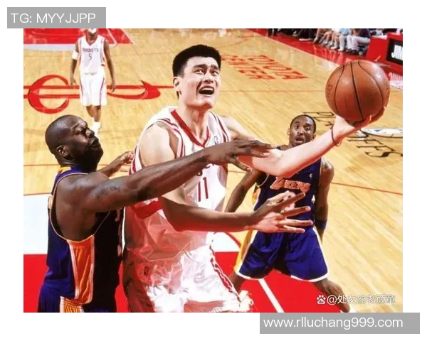 姚明突破技术解析：如何在篮球场上实现高效进攻与防守的完美结合