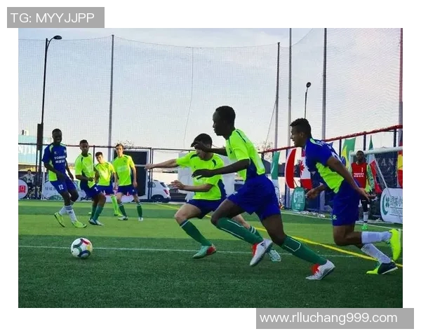 杭州足球队的比赛经验揭秘：从战术到团队协作的全方位分析