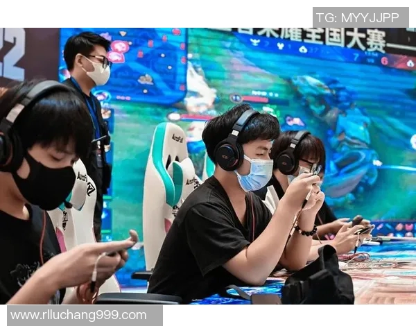 王者荣耀热议:LNG战队近期状态引发玩家热烈讨论与争议 王者荣耀热议:LNG战队近期状态引发玩家热烈讨论与争议